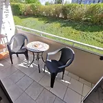 Moderne Mit Seeblick Und Balkon Im Eg Mucheln