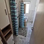 Moderne Mit Seeblick Und Balkon Im Eg * Mucheln