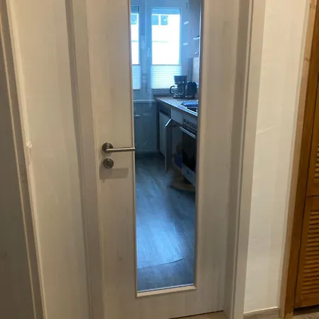 Moderne Mit Seeblick Und Balkon Im Eg Mucheln