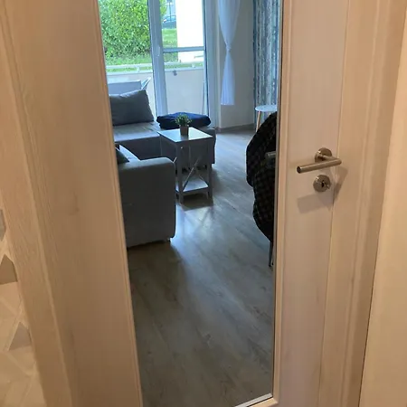 Moderne Mit Seeblick Und Balkon Im Eg Mucheln