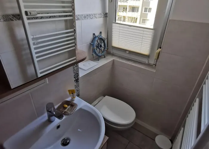 Moderne Mit Seeblick Und Balkon Im Eg * Mücheln