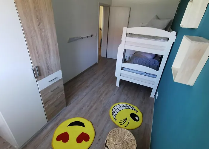 Apartman Moderne Mit Seeblick Und Balkon Im Eg *